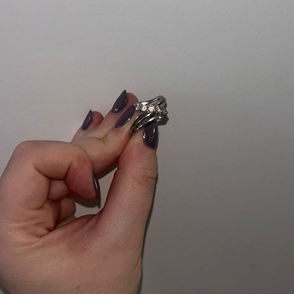 5 Stone White Sapphire Sterling Silver Ring Size 7 - Picture 5 of 7